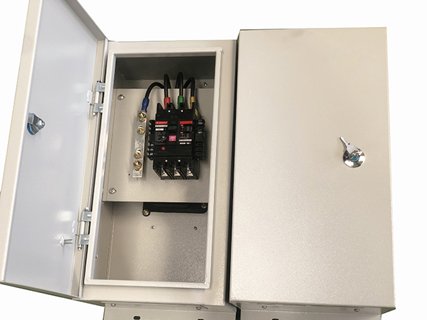 3 母線槽插接箱.JPG